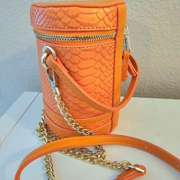 NWT Tote&Carry Mini Tangerine Barrel Crossbody - Picture 5 of 8